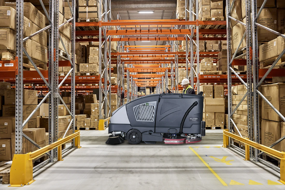 NILFISK- CS7020 LITHIUM ION
