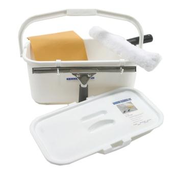 SABCO - 11L WINDOW CLEANING KIT WITH BUCKET